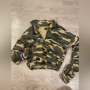 Crop half zip sweatshirt